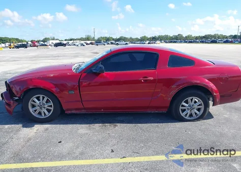 2009 Ford Mustang V6/V6 Premium from USA, damaged, VIN 1ZVHT80N995123846